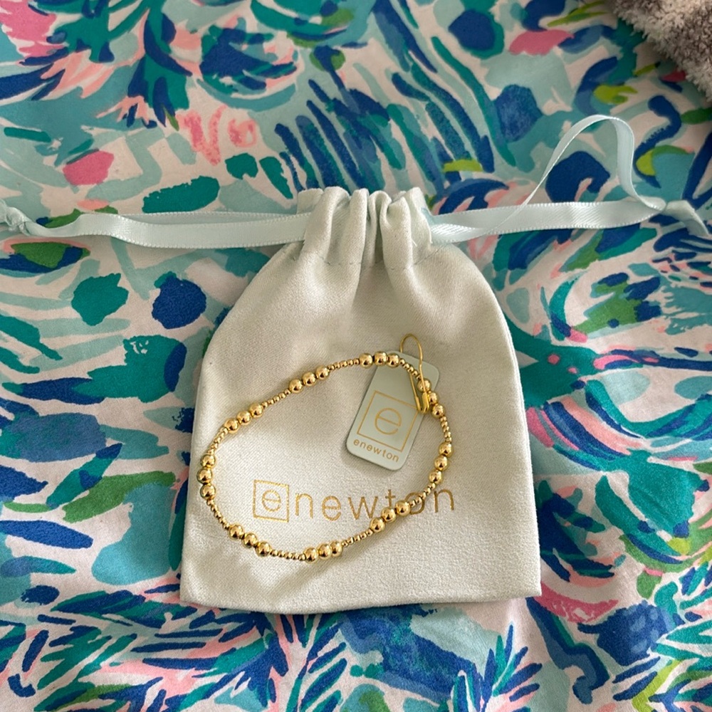 Enewton bracelet